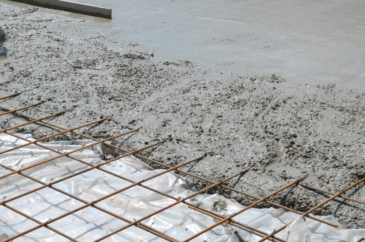 cost of poured concrete with mesh reinforcement